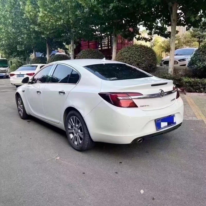 济宁15年别克君威4