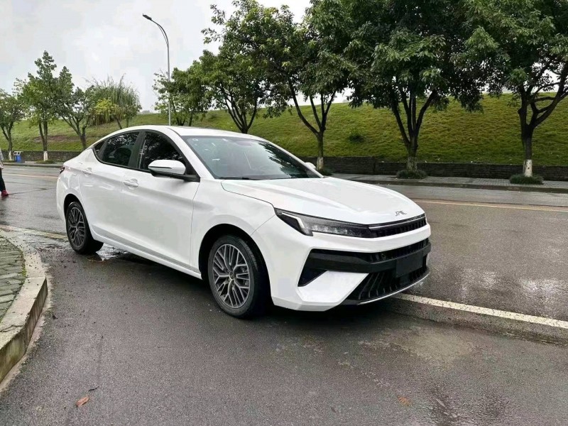 重慶23年江淮思皓A53