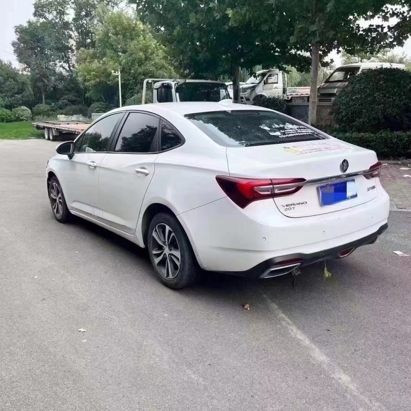 济宁20年别克威朗4