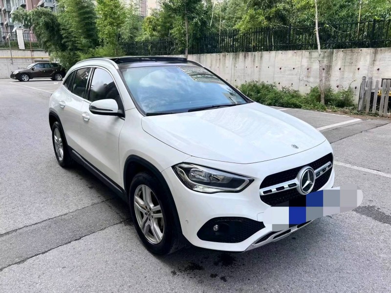 枣庄21年奔驰GLA2