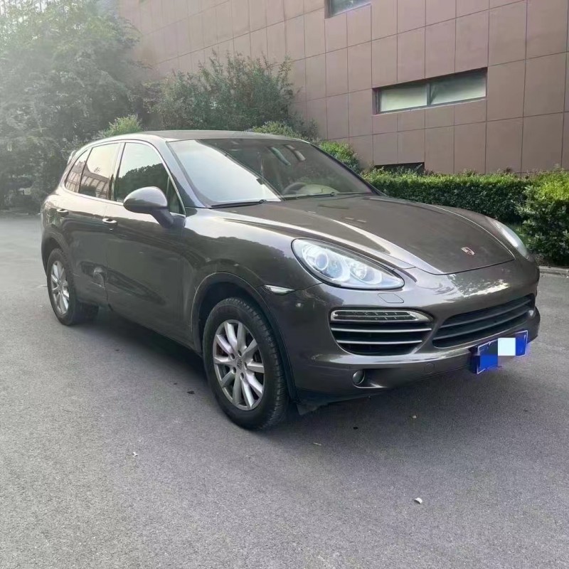 济宁13年保时捷卡宴2