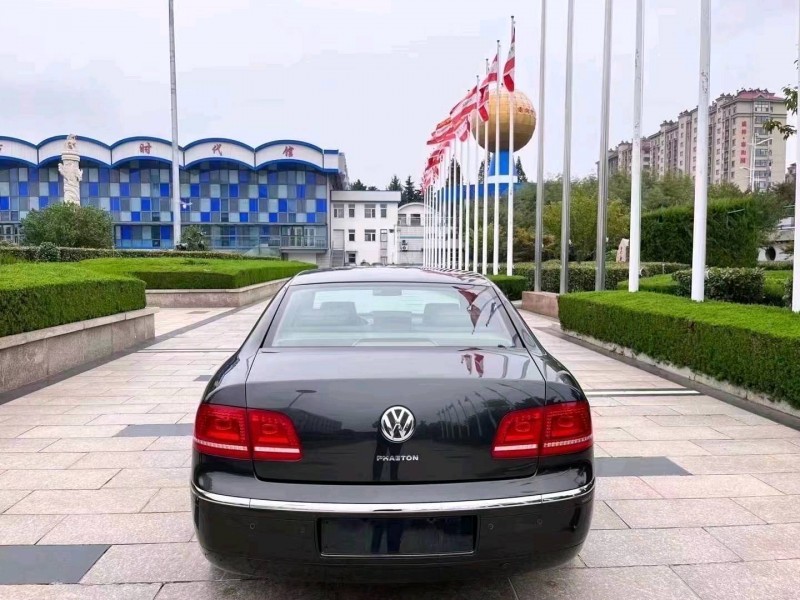 枣庄12年大众辉腾8
