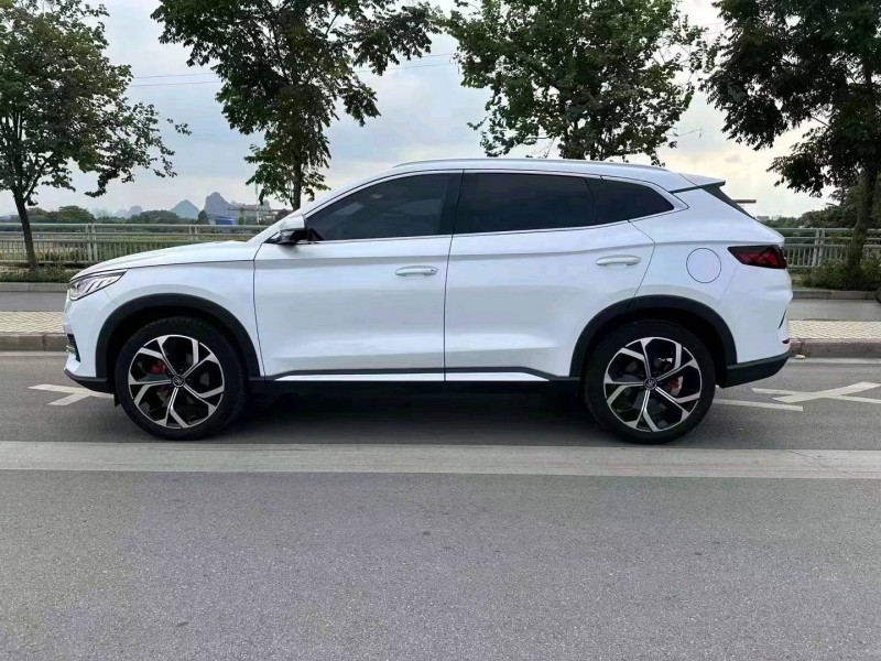 枣庄22年比亚迪宋3