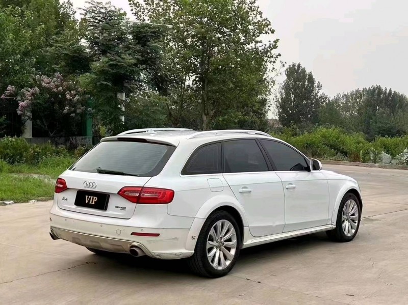 青岛12年奥迪A4L4