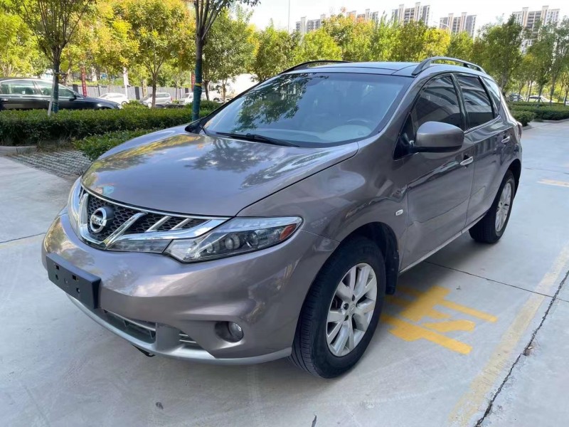 济宁12年日产楼兰3