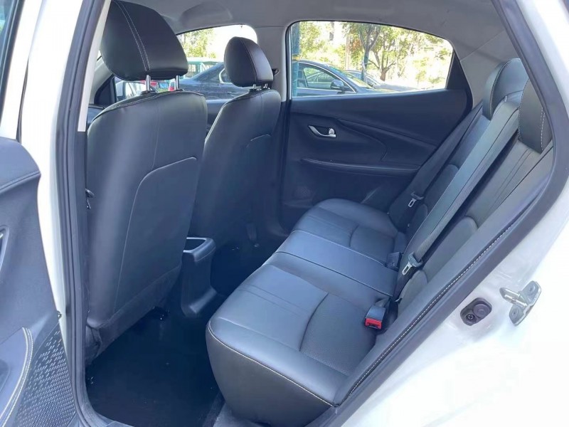 济宁20年长安汽车悦翔7