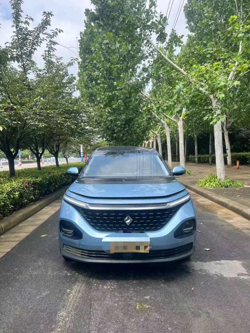 安陽19年寶駿rm51