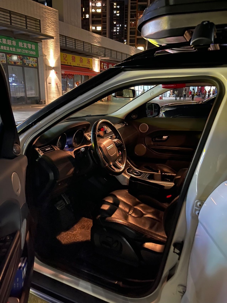 广州13年路虎极光3