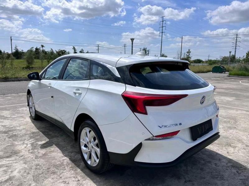 盐城23年别克微蓝8