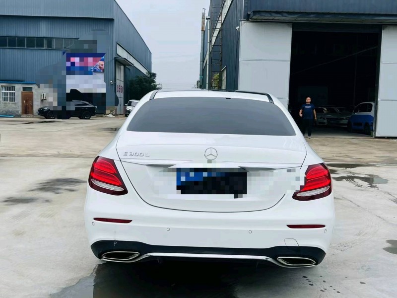 聊城18年奔驰E9