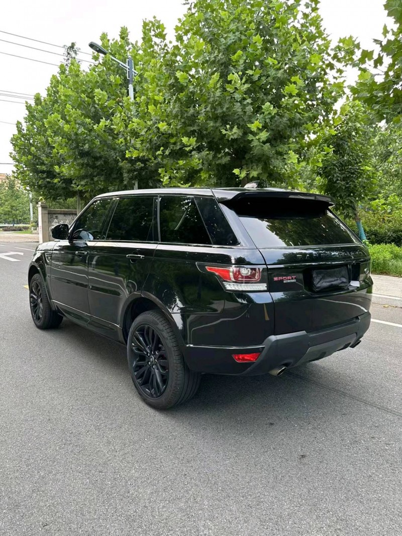 徐州17年路虎揽胜运动8