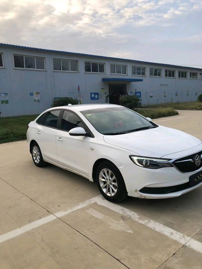 徐州18年别克英朗3