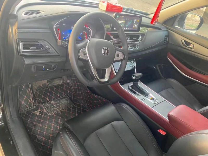 保定22年长安汽车CS756