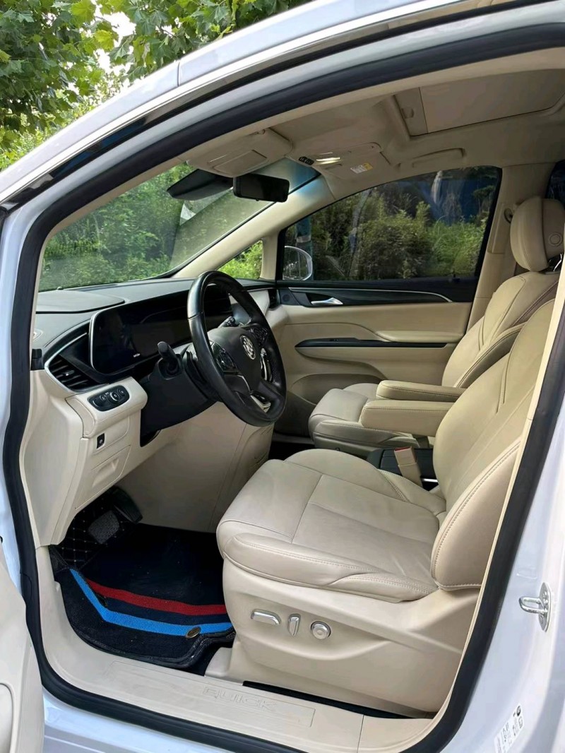 徐州22年别克GL86