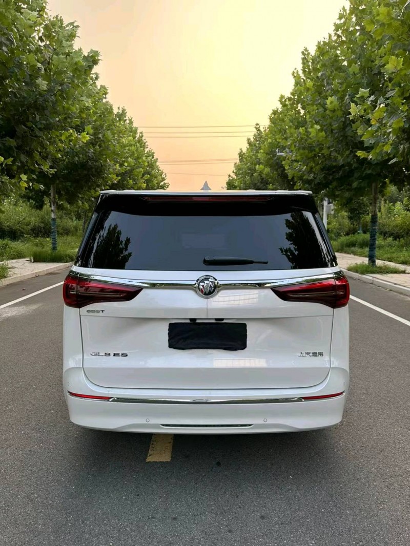 徐州22年别克GL89