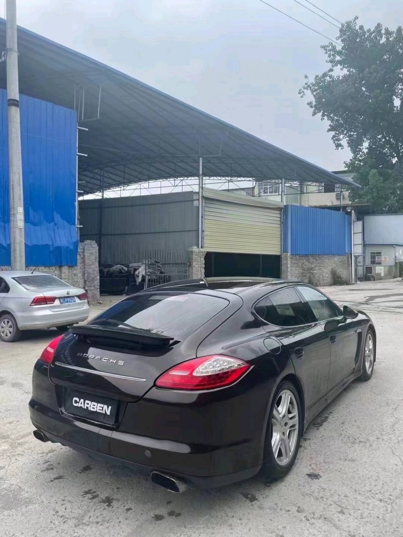 遵義11年保時捷帕拉梅拉4