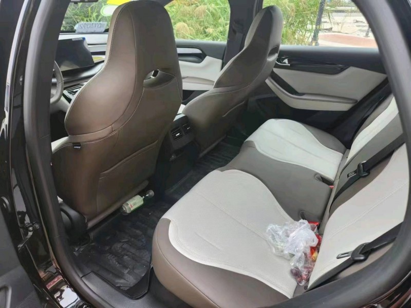 济南23年比亚迪秦2