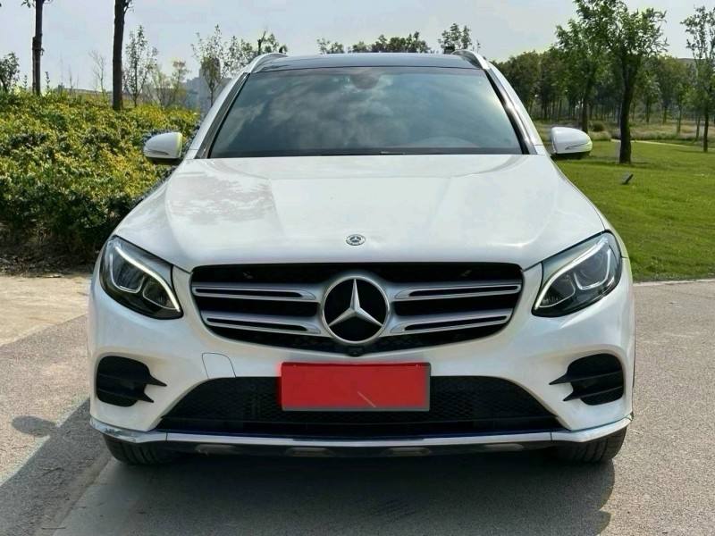 郑州19年奔驰GLC1