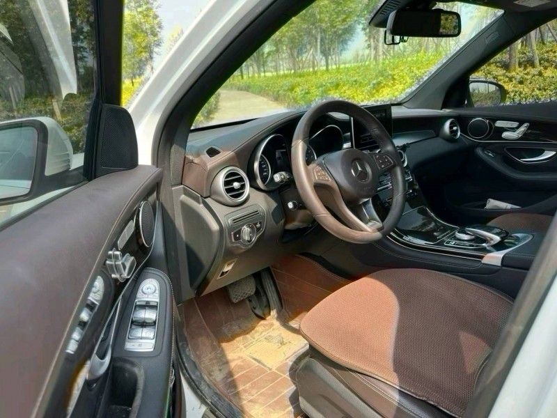 郑州19年奔驰GLC7