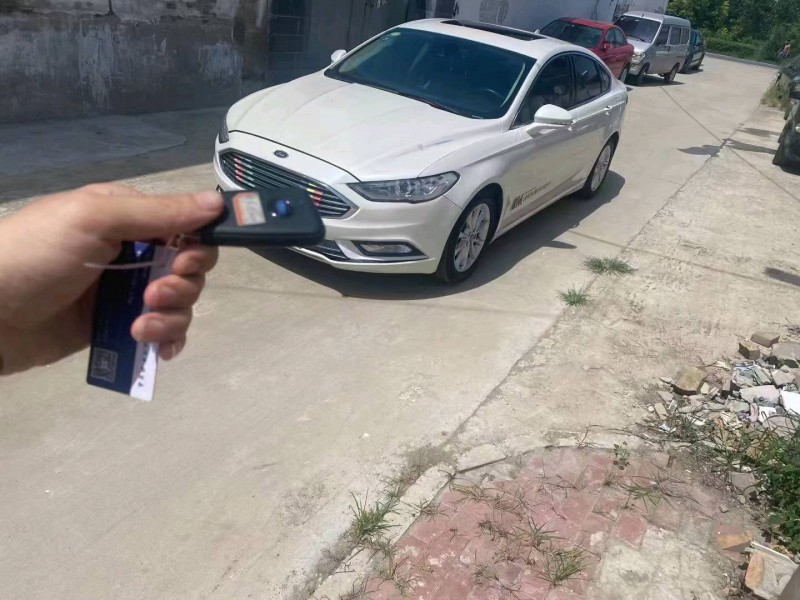 保定17年福特蒙迪欧1