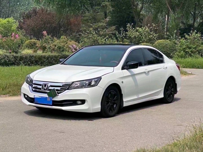 枣庄14年本田雅阁2