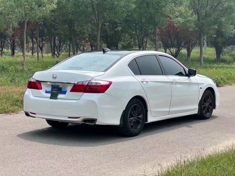 枣庄14年本田雅阁4