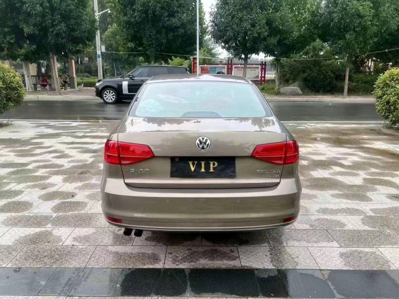 东营16年大众速腾9
