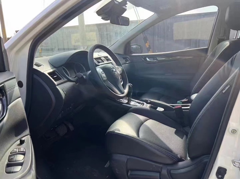 青岛22年日产骐达6