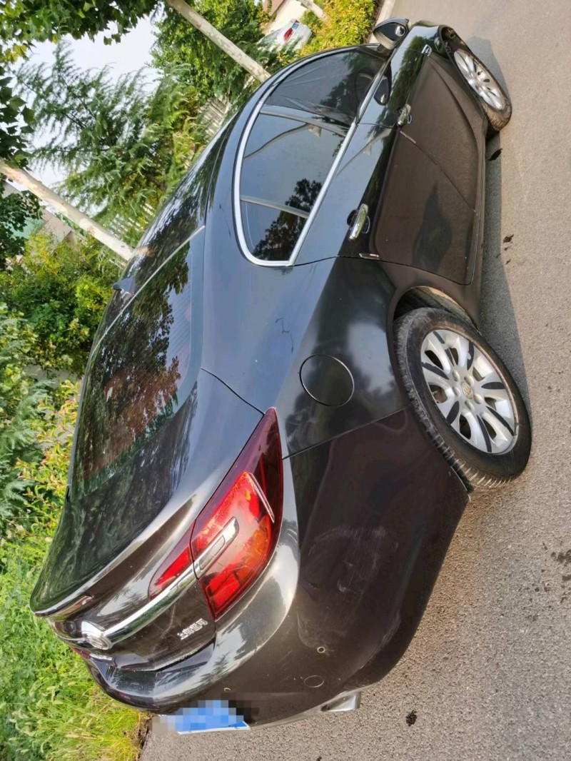 临沂14年别克君威8