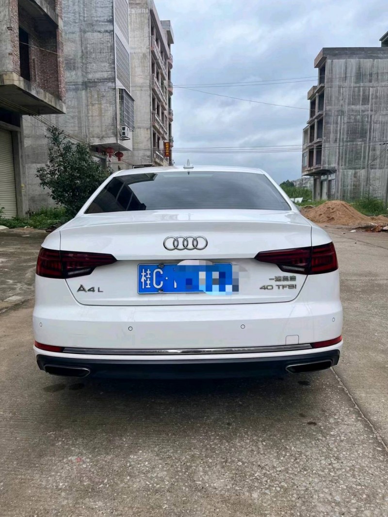 柳州18年奧迪A4L9