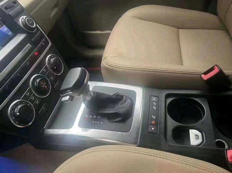 珠海13年路虎神行者5