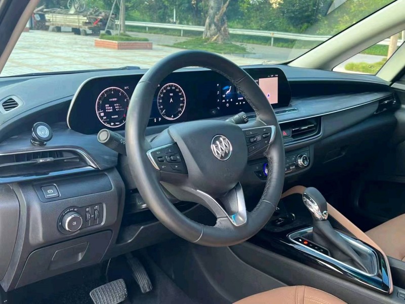 珠海21年别克GL64