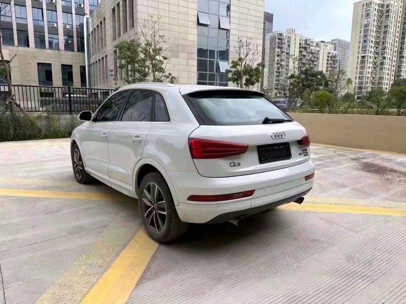 臺州17年奧迪Q34