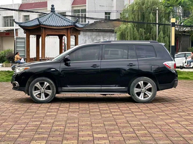 珠海12年丰田汉兰达6