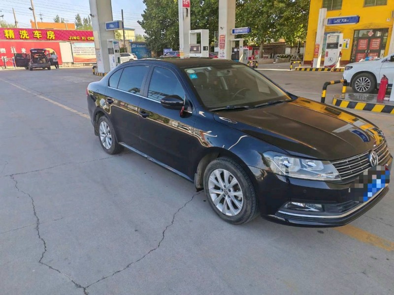 保定17年大众朗逸5