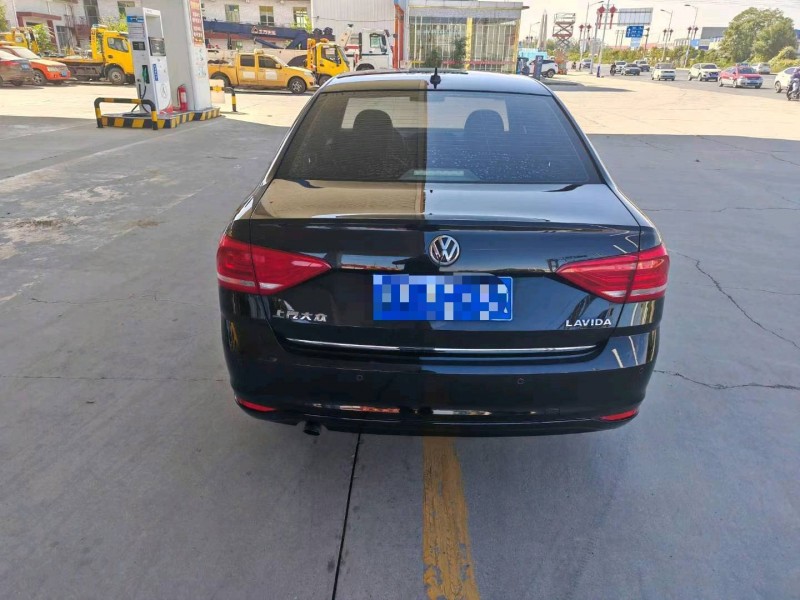 保定17年大众朗逸9