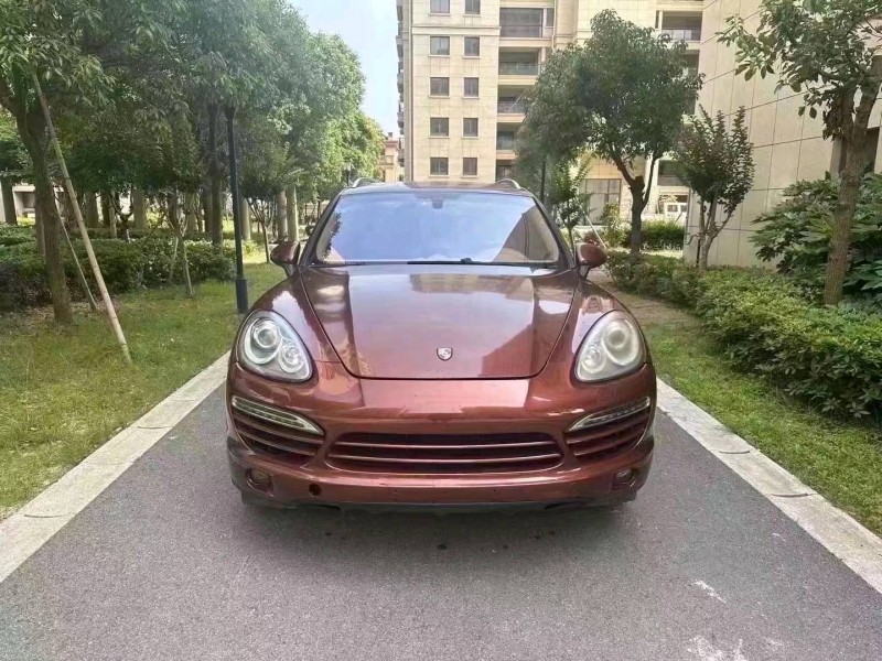 臺州13年保時捷卡宴1