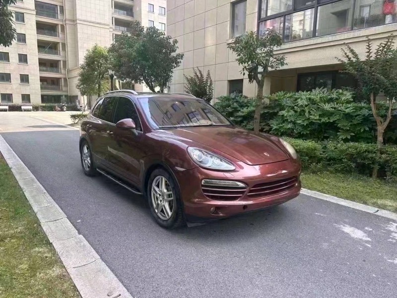 臺州13年保時捷卡宴2