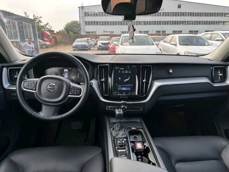 保定19年沃尔沃XC606