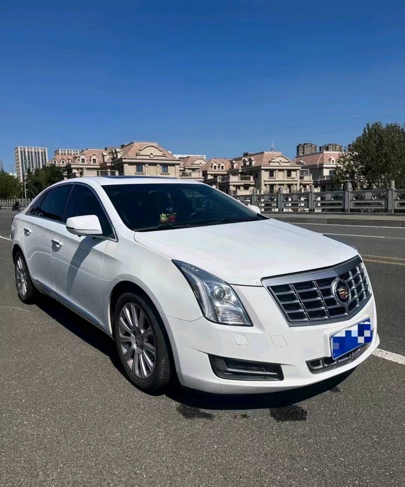 东营16年凯迪拉克XTS2