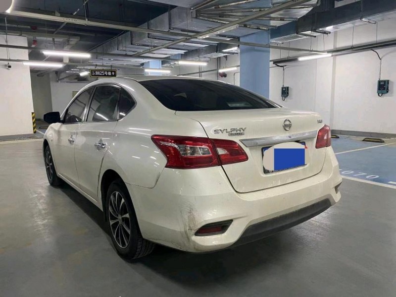 合肥20年日產軒逸4