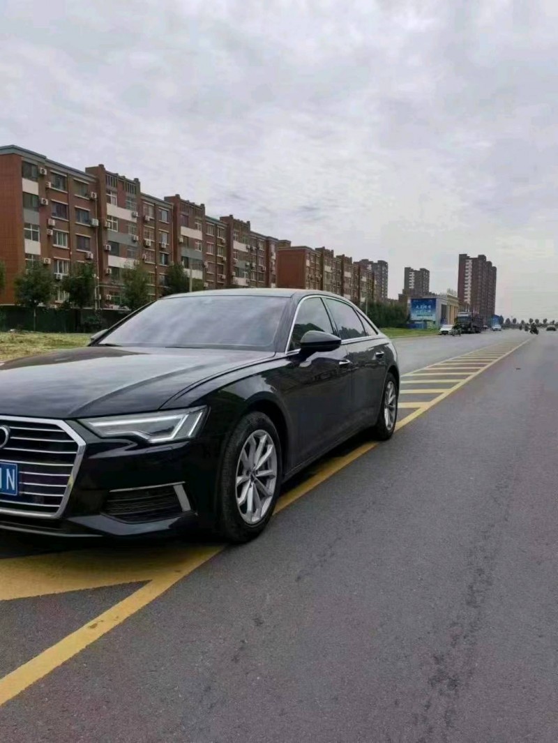 聊城21年奥迪A6L3