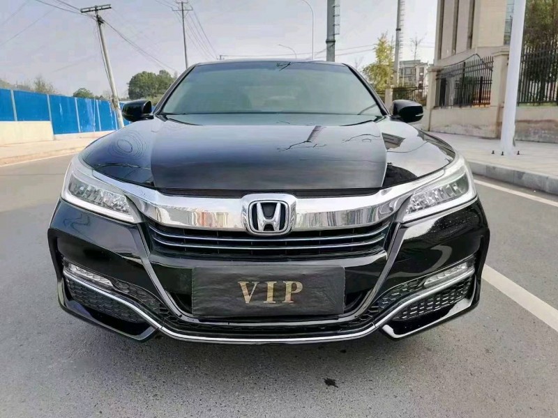 衡阳18年本田雅阁1