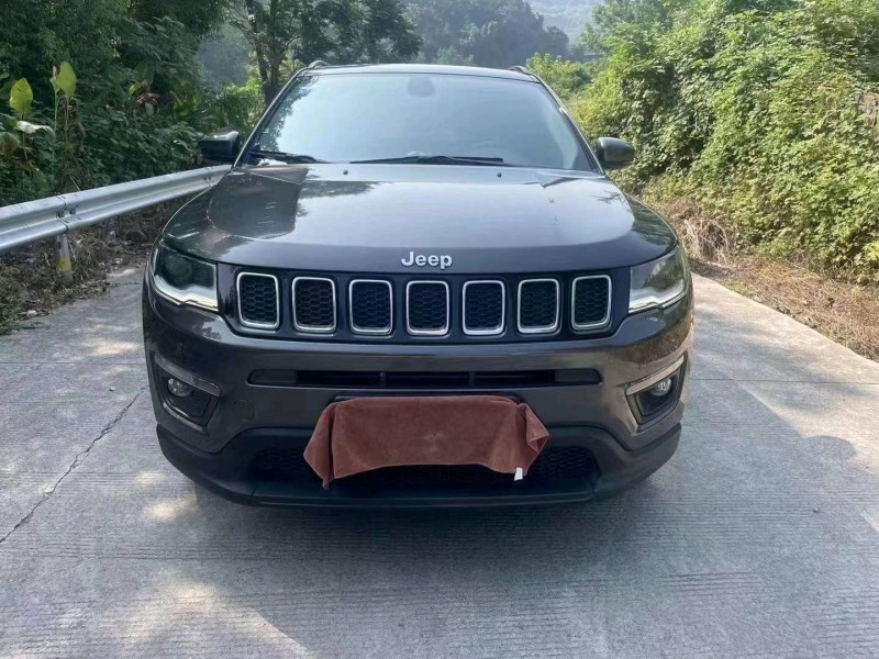 湖州17年Jeep指南者1