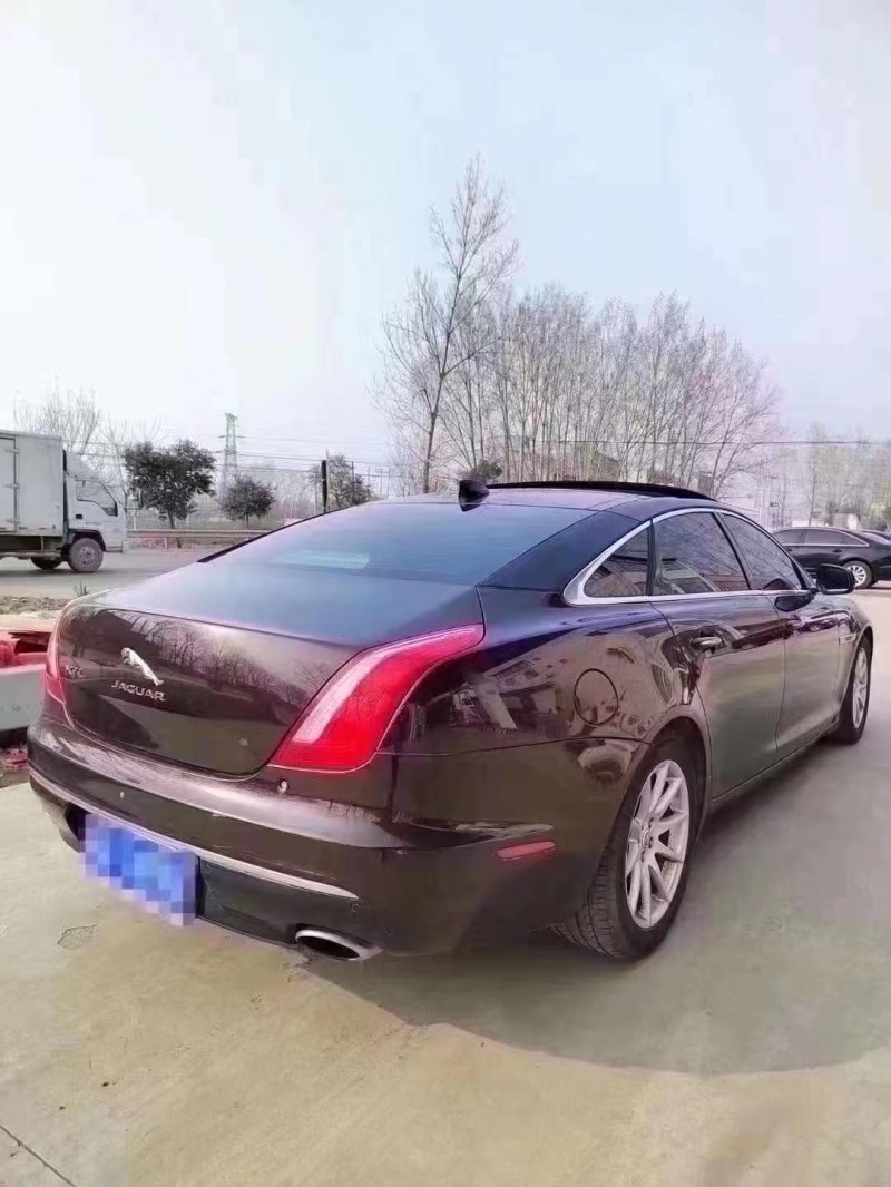 济宁17年捷豹XEL3