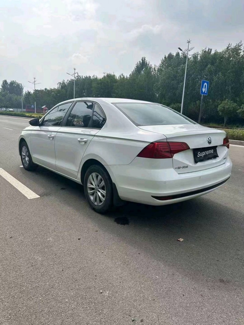枣庄18年大众宝来7