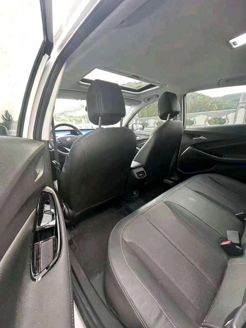 淄博23年别克威朗4