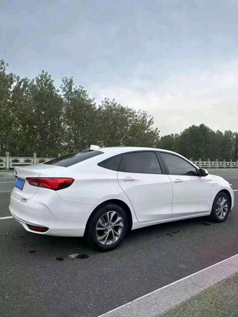 淄博23年别克威朗5