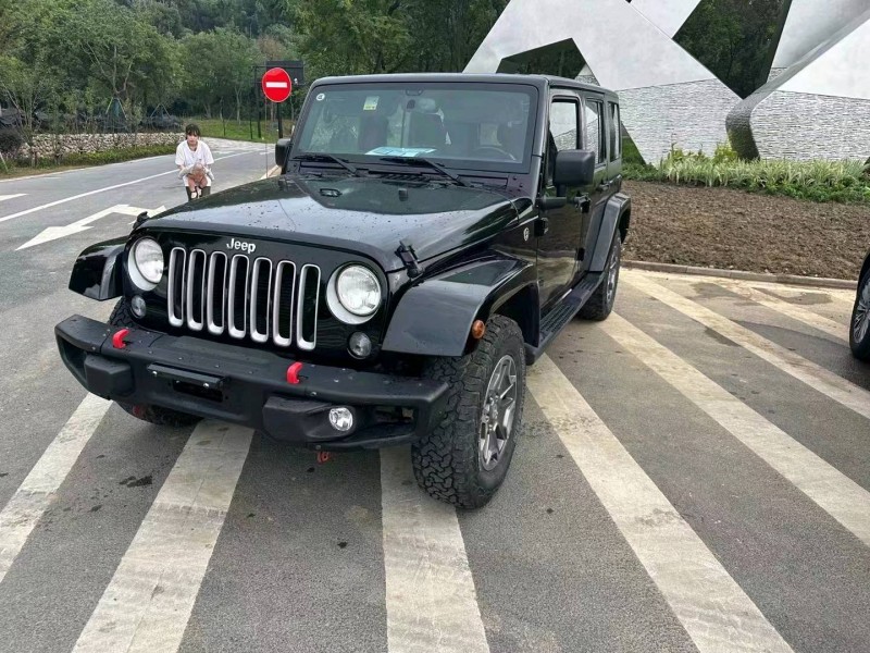 嘉兴17年Jeep牧马人2
