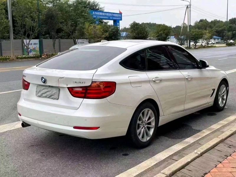 衡阳16年宝马3系GT8